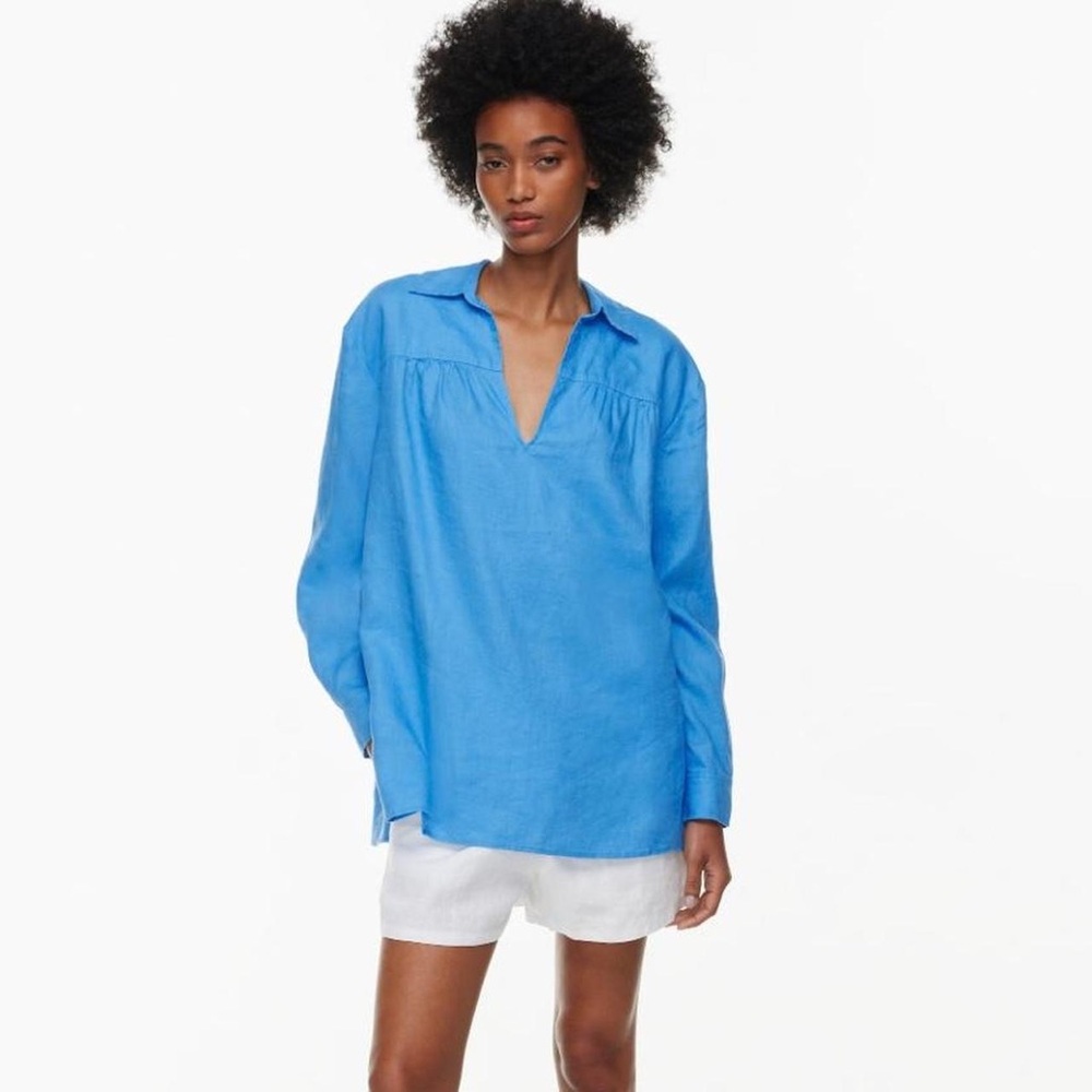 Aritzia Little moon blue linen tunic